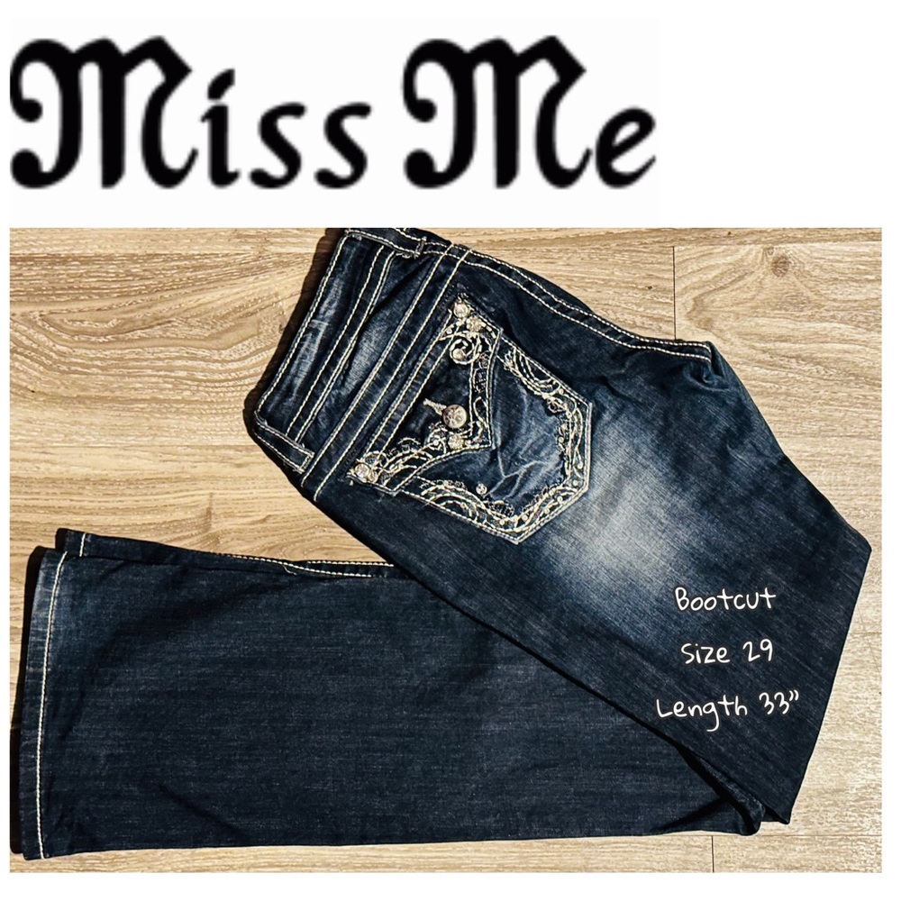 LIKE NEW! Miss Me Boot Cut Distressed Jeans - Size 29